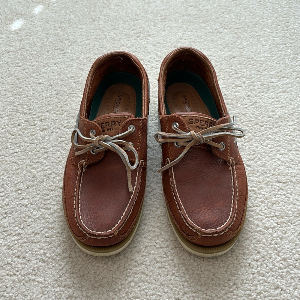 Sperry men’s size 8 slip on boat shoe!